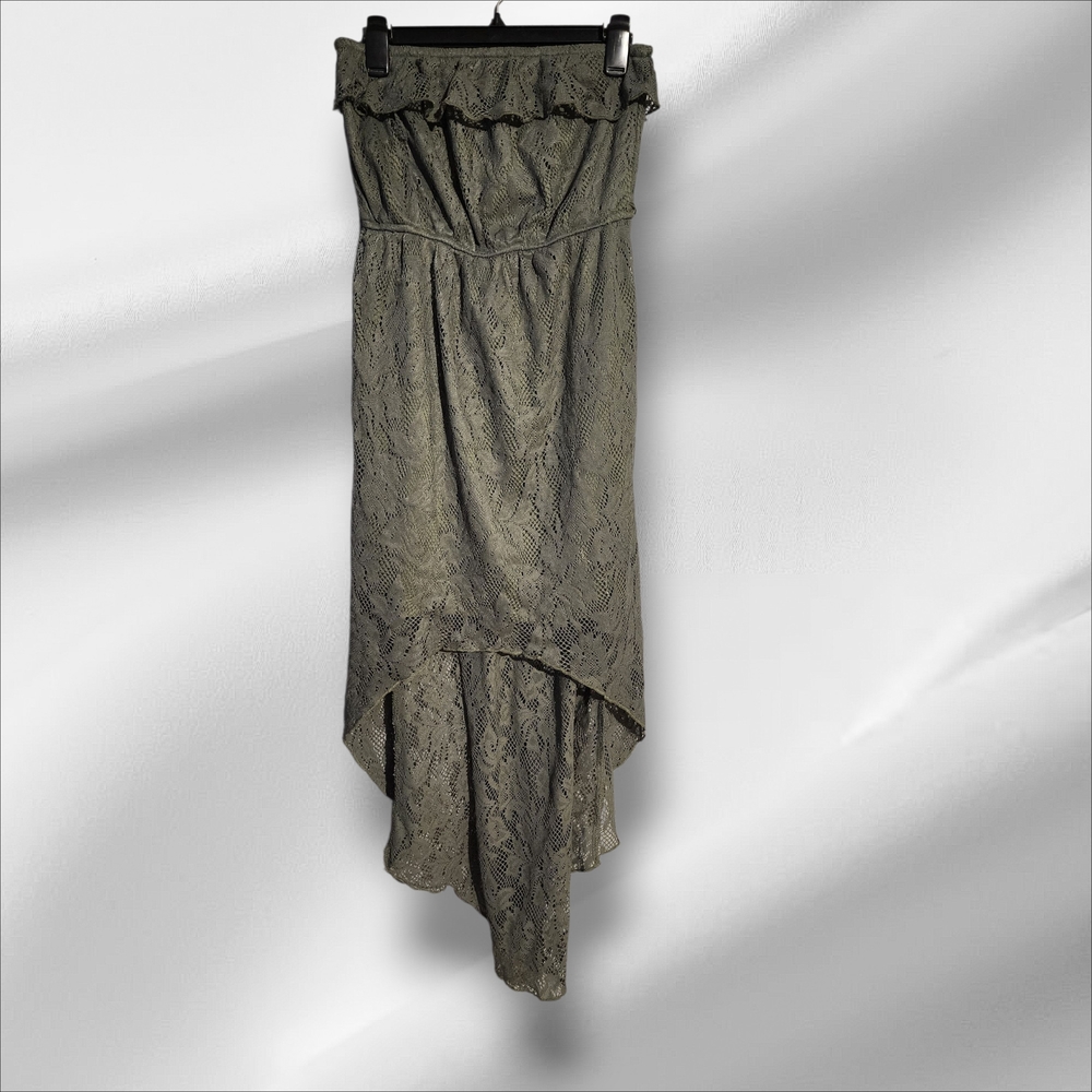 Trixxi Lace Midi Dress